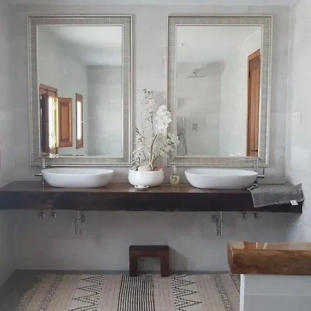 Torres Villa Santa Eularia des Riu